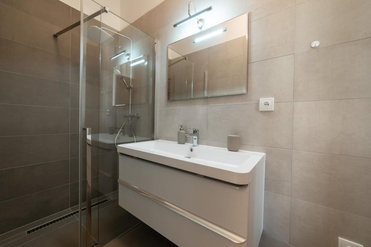 New Apartments Near Dancing House براغ المظهر الخارجي الصورة