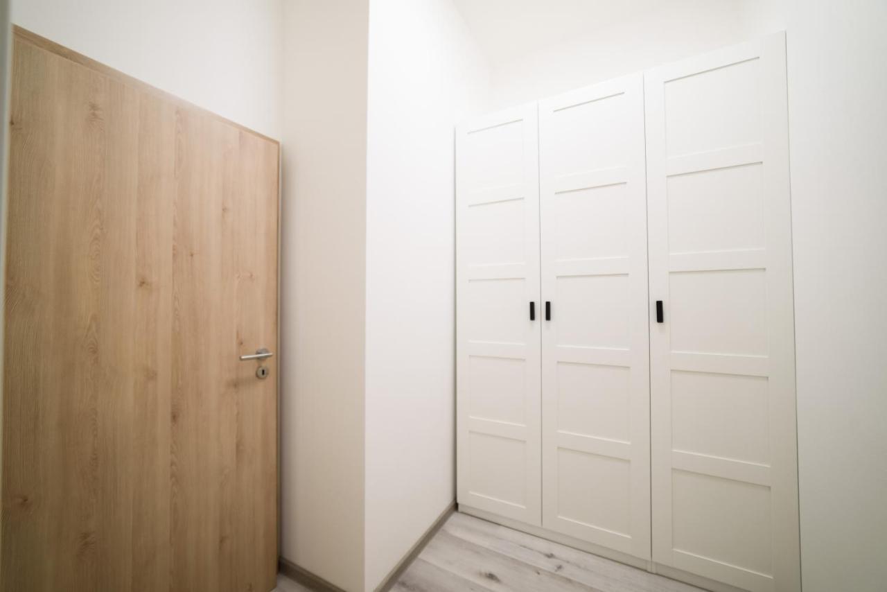 New Apartments Near Dancing House براغ المظهر الخارجي الصورة