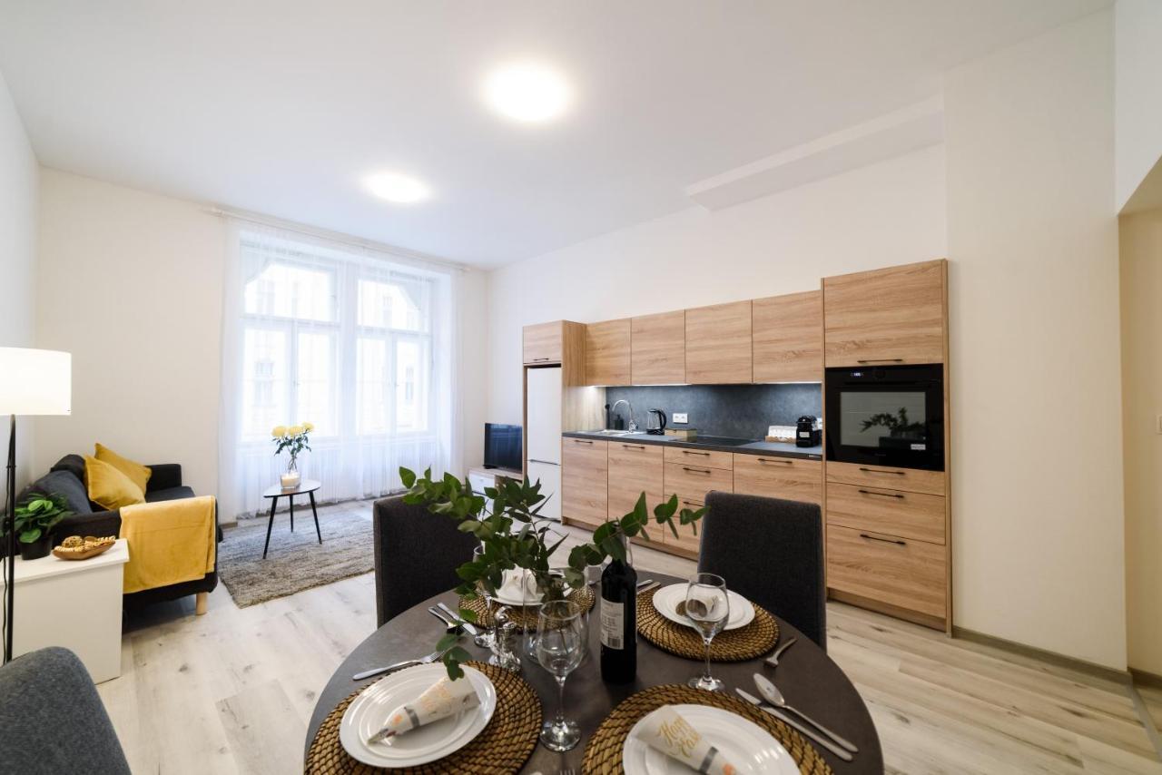 New Apartments Near Dancing House براغ المظهر الخارجي الصورة